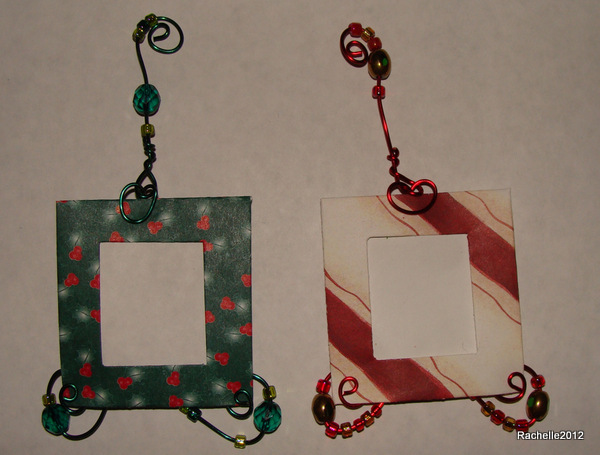 BeadedWirePictureFrameOrnaments.jpg