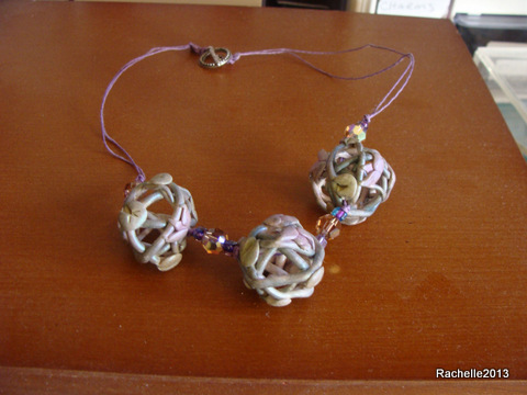 DecJan12WaterLilyNecklace.jpg